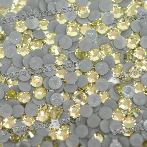 Swarovski Flatback Crystals 2028 Jonquil SS16