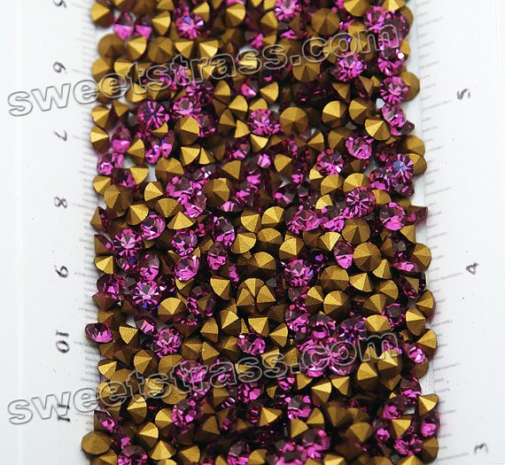 Austria Xilion Chaton Rhinestones Fuchsia SS27