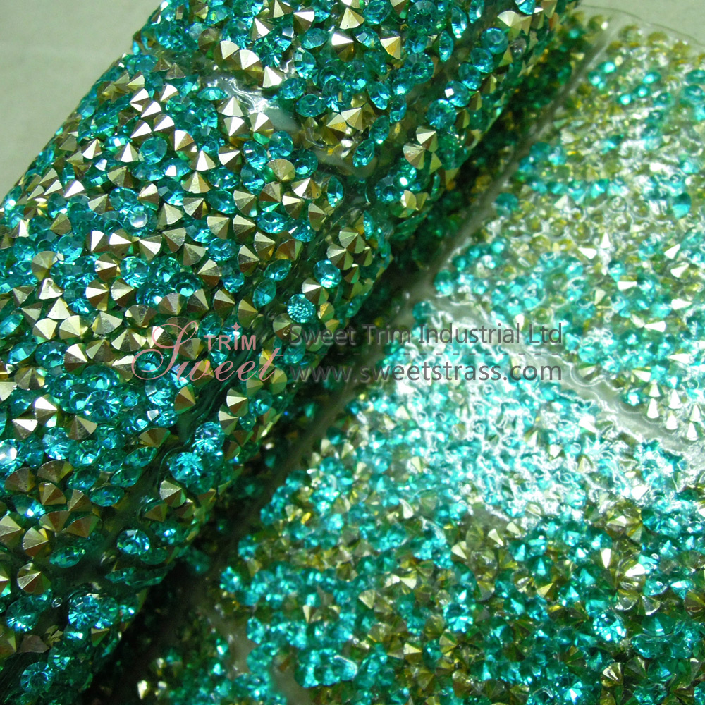 24*40 CM Hotfix Piont Back Resin Rhinestone Sheet Mesh