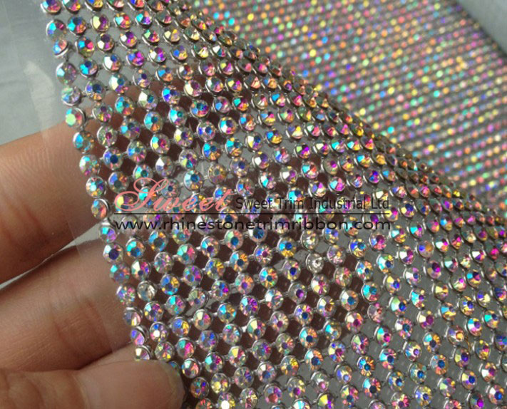 <b>2mm Hotfix Crystal Rhinestone Aluminum Mesh Roll Factory</b>