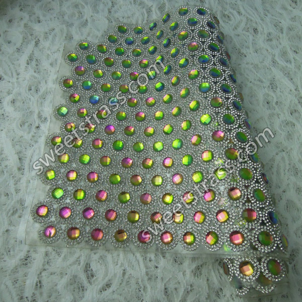 China Factory Wholesale Hotfix Strass Sheet 2016 New Design