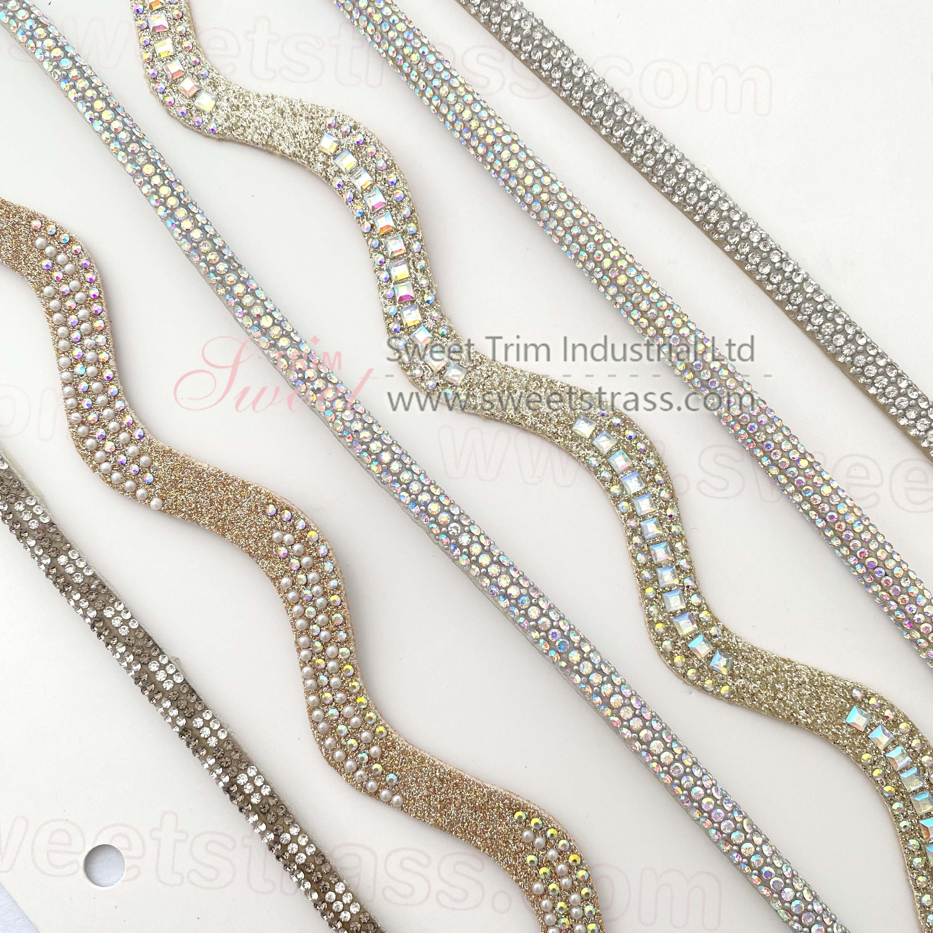 <b>Hot Sale Shinny Customization Multi Size Half Round Crystal Glass Drill Rhinestone Rope For DIY Dress</b>